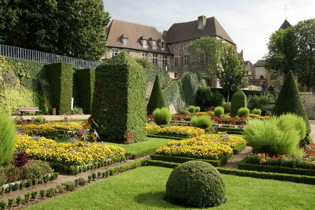 דירות Ld - Location Montluçon מראה חיצוני תמונה